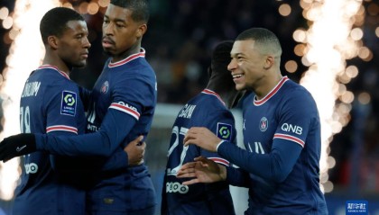  巴黎圣日耳曼主场完胜昂热稳固榜首位置
