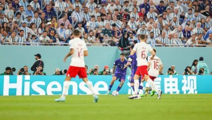  法甲场均观众创新高，多支球队票房飙升  