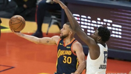  奥斯纳布吕克保级关键战役，德甲生死战一触即发